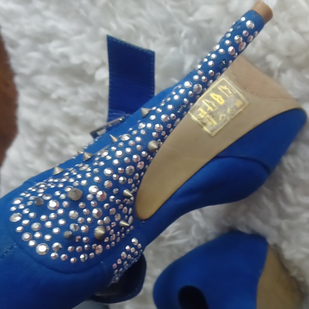 Studded Platforms - image 7